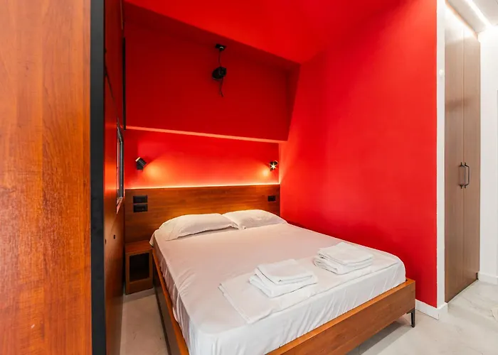 Cityview Comfort By Pikhost 公寓 地拉那